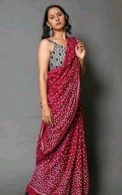 Red Hand Printed Dots Mulmul Saree With Pompom Lace