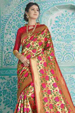 Bridal Gold Pattu Floral Woven Design Silk Paithani Saree