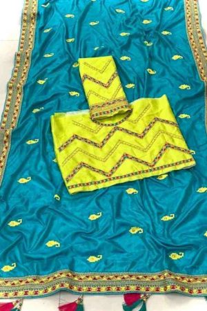 Kajal Aggarwal Blue Embroidered Sana Silk Saree