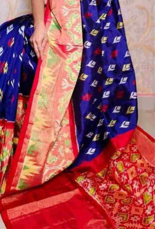 buy pochampally ikkat silk saree in cream color online