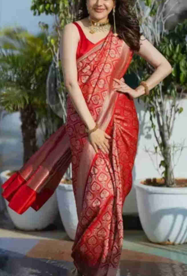 Buy Bridal Red Silk Saree Floral Zari Work Online