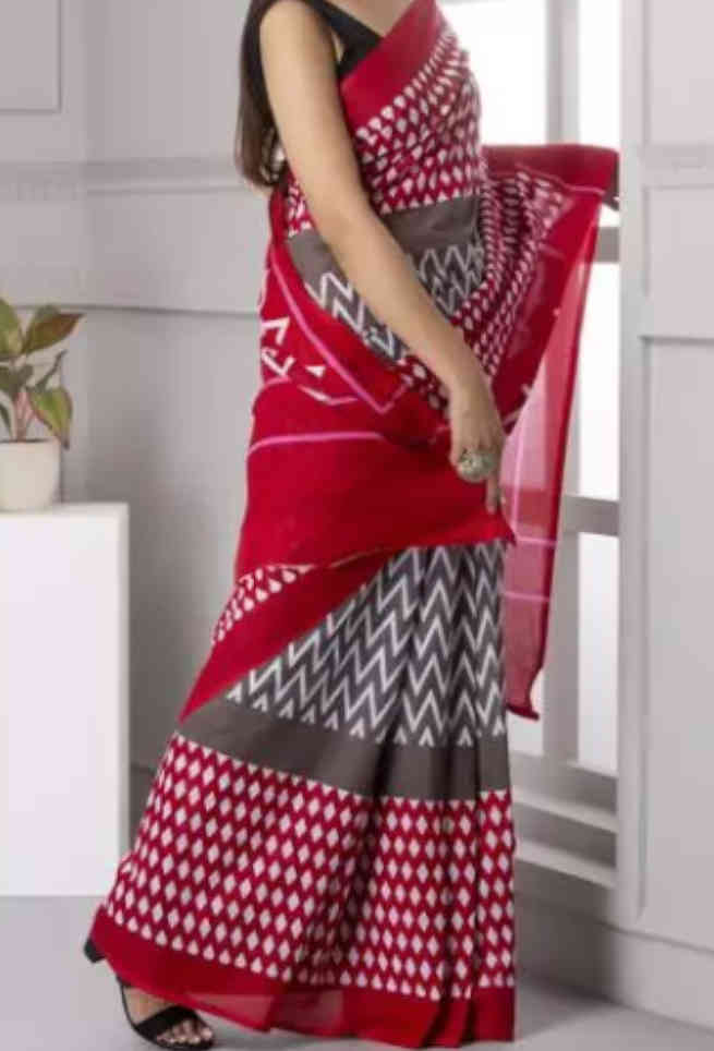 Red & Grey Jaipuri Hand Printed Zigzag Mulmul Cotton Saree