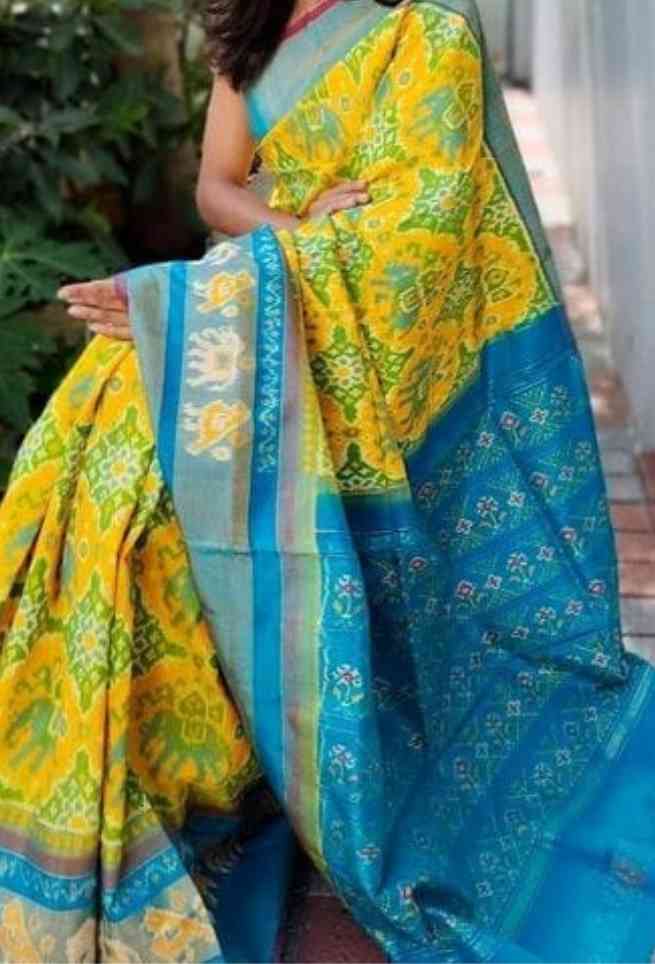 Yellow Pochampally Ikkat Pattu Mulmul Cotton Saree with Blue Border